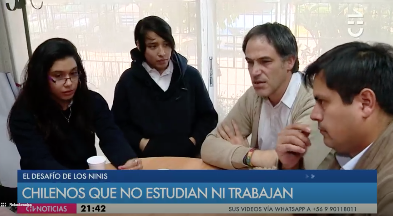 “Reportaje: Los NINIS: la historia de chilenos que no estudian ni trabajan” Chilevisión ¡Ver más acá! + link: